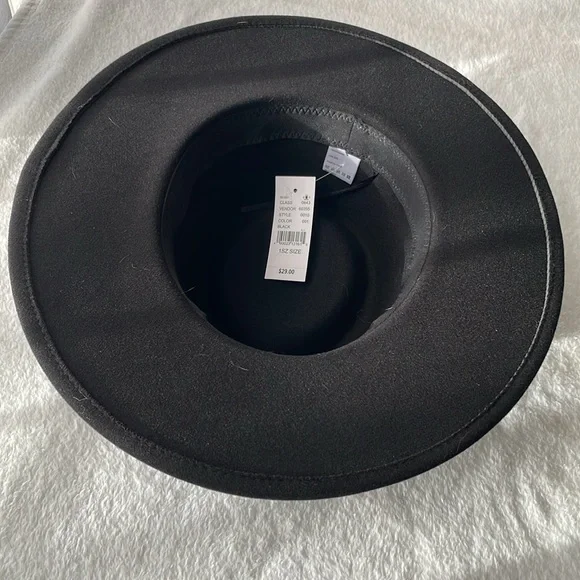 Black fashion hat - Picture 3 of 6